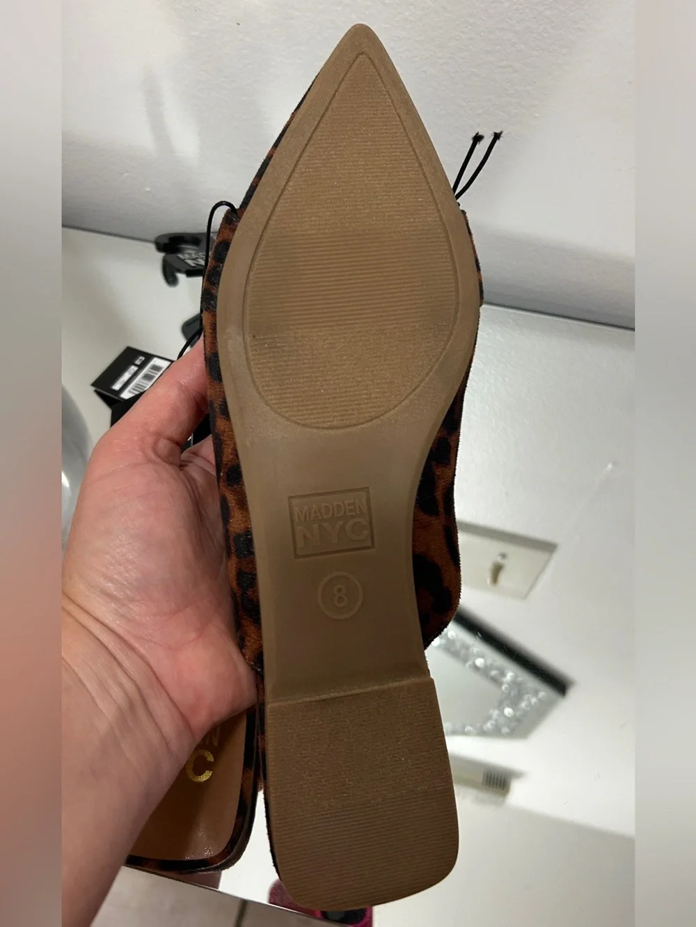 Madden NYC Leopard Print Mule Flats NWT Pointed Toe Gold Buckle Chic - Picture 6 of 7